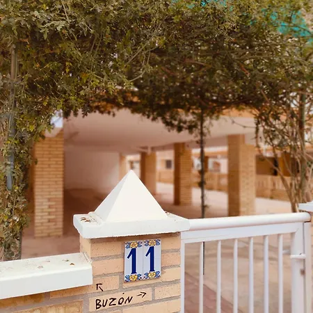 Dolores Seaview - 200 M From Apartamento *